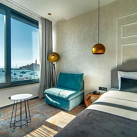 Hotel Delfin